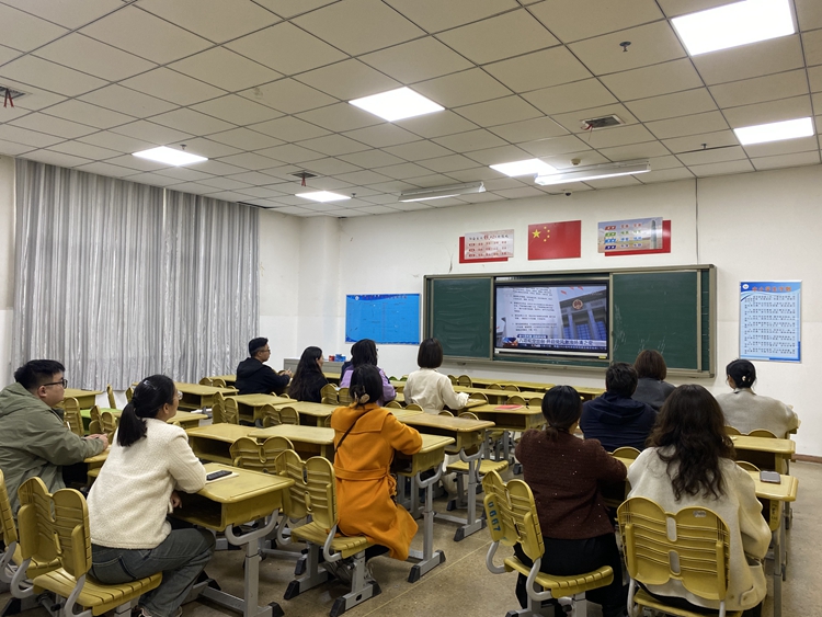 8初3